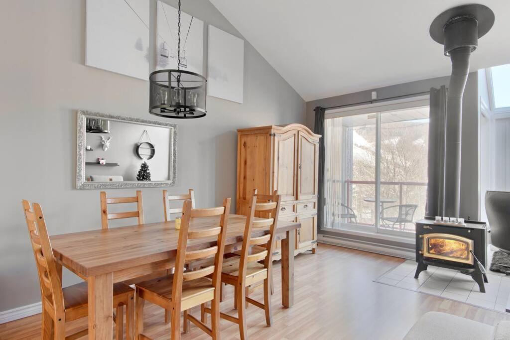 Le Cozy-Condo A Louer A สโตนแฮม ภายนอก รูปภาพ